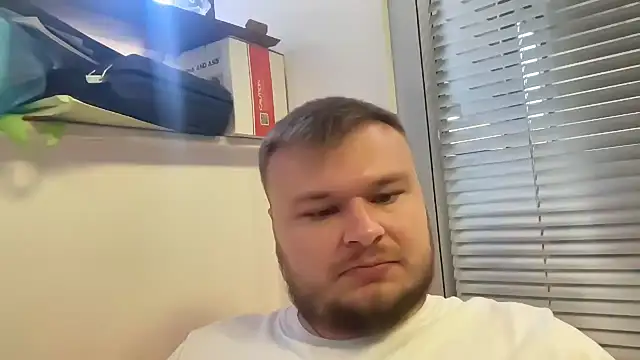 fmodel online show from 09.18.25