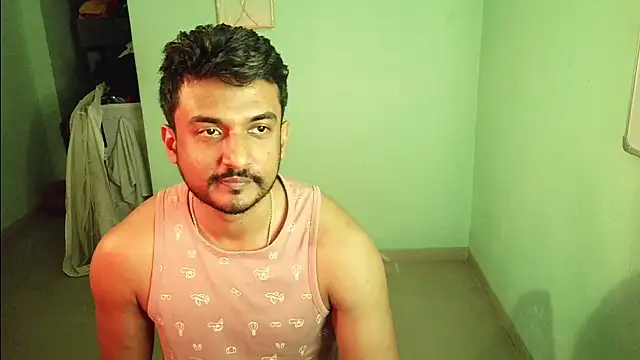 daringcutie online show from 12.14.25