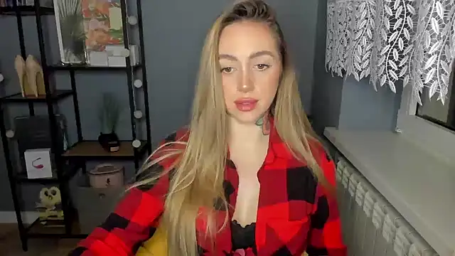 sexyCoralie online show from 01.04.25