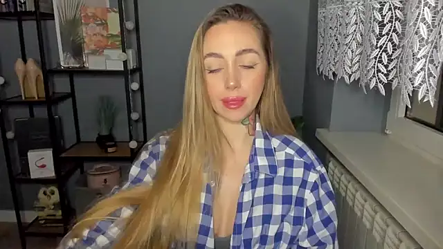 sexyCoralie online show from 01.06.25