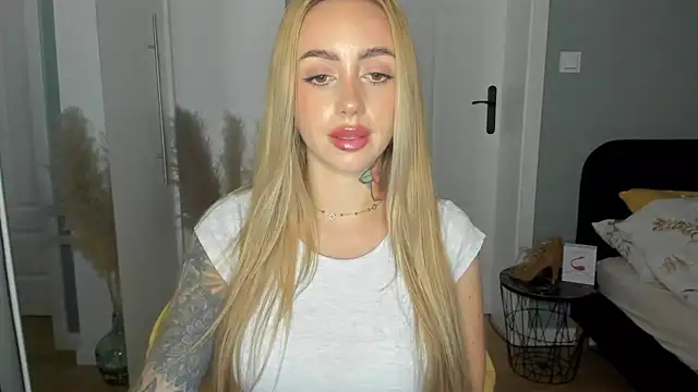 sexyCoralie online show from 06.11.26