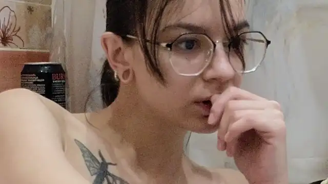 Snapshot of alyssa_sweet chatting on 01.16.25 alyssa sweet online show from 01.16.25