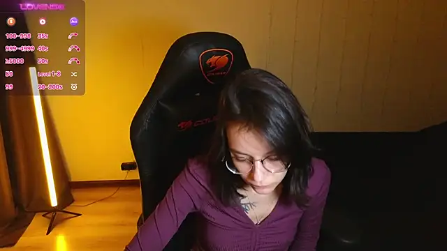 Snapshot of alyssa_sweet chatting on 01.21.25 alyssa sweet online show from 01.21.25