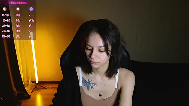 Snapshot of alyssa_sweet chatting on 01.27.25 alyssa sweet online show from 01.27.25