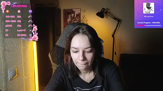 Snapshot of alyssa_sweet chatting on 03.11.25 alyssa sweet online show from 03.11.25