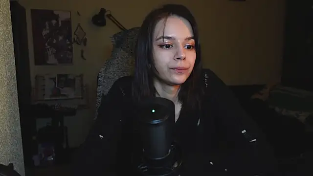 Snapshot of alyssa_sweet chatting on 03.14.25 alyssa sweet online show from 03.14.25