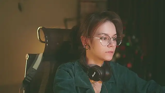 Snapshot of alyssa_sweet chatting on 01.13.26 alyssa sweet online show from 01.13.26