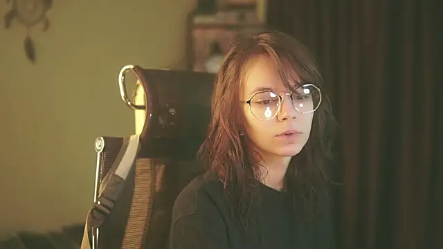 Snapshot of alyssa_sweet chatting on 01.19.26 alyssa sweet online show from 01.19.26