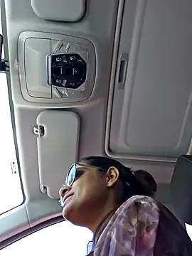 Snapshot of DirtySnowball69 chatting on 12.20.24 DirtySnowball69 online show from 12.20.24