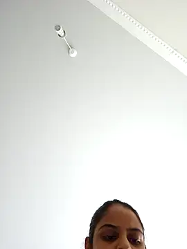 Snapshot of DirtySnowball69 chatting on 12.29.24 DirtySnowball69 online show from 12.29.24