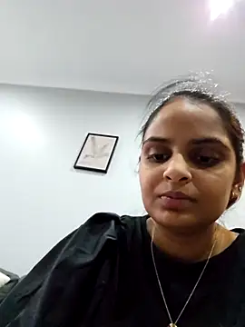 Snapshot of DirtySnowball69 chatting on 09.08.25 DirtySnowball69 online show from 09.08.25