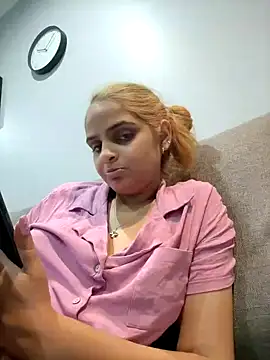 Snapshot of DirtySnowball69 chatting on 09.21.25 DirtySnowball69 online show from 09.21.25