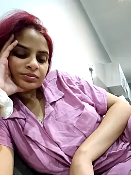 Snapshot of DirtySnowball69 chatting on 10.10.25 DirtySnowball69 online show from 10.10.25