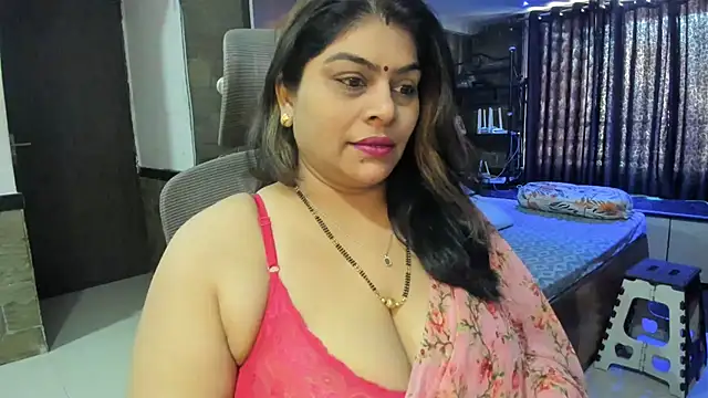 Snapshot of tarivishu23 chatting on 02.05.25 tarivishu23 online show from 02.05.25