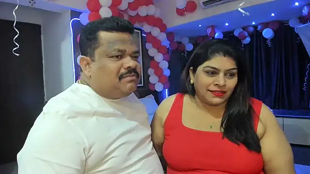 Snapshot of tarivishu23 chatting on 02.14.25 tarivishu23 online show from 02.14.25