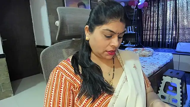 Snapshot of tarivishu23 chatting on 02.21.25 tarivishu23 online show from 02.21.25