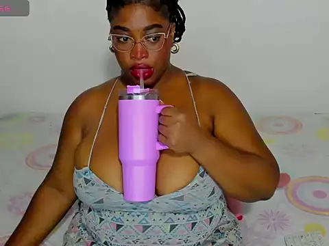 NinaGrey  online show from 03.21.26