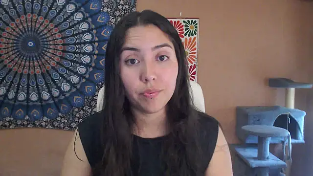 Snapshot of IntimateTales chatting on 09.27.25 IntimateTales online show from 09.27.25