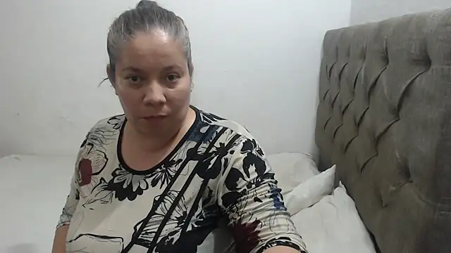 tiffany horny 1 online show from 09.17.25