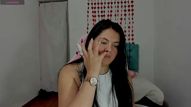 Anal Milky Momma online show from 02.17.25