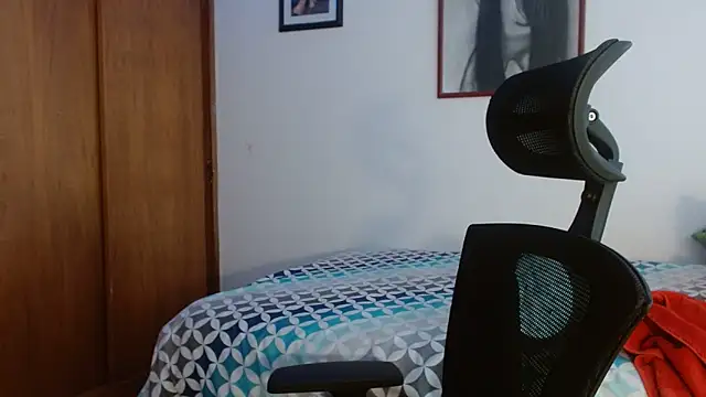 Honey Aynur20 online show from 10.26.25