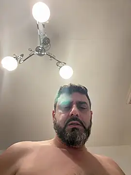 Snapshot of ChiIul11 chatting on 03.08.26 ChiIul11 online show from 03.08.26