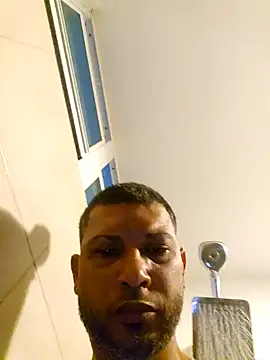 tropikboy online show from 10.10.25