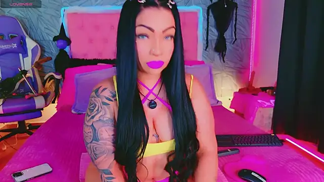 macasweet online show from 10.28.25