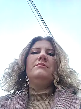 Snapshot of LizaCakes chatting on 03.14.25 LizaCakes online show from 03.14.25