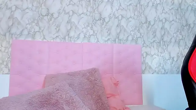 Snapshot of Bonnie_Grace chatting on 03.20.25 Bonnie Grace online show from 03.20.25