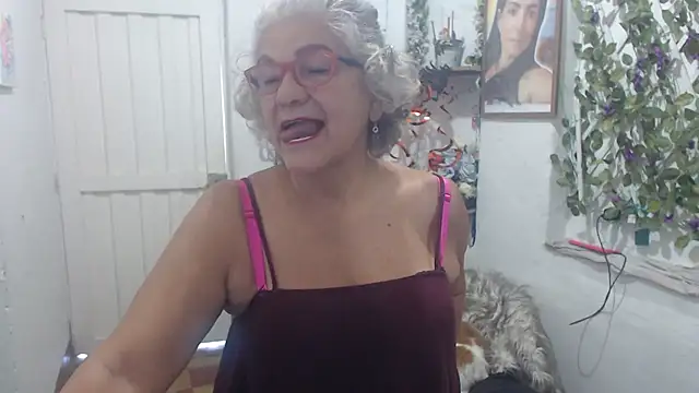 FunnyGrandma online show from 10.19.25