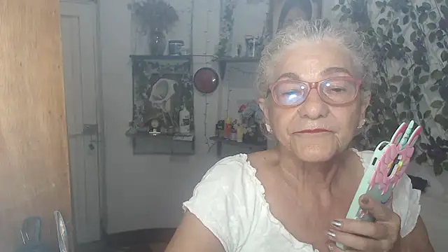 FunnyGrandma online show from 05.26.26