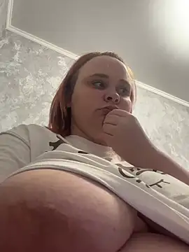 Snapshot of Model9798 chatting on 01.13.25 Model9798 online show from 01.13.25