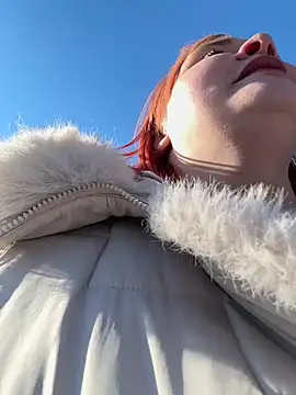 Snapshot of Model9798 chatting on 01.15.25 Model9798 online show from 01.15.25