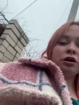 Snapshot of Model9798 chatting on 01.17.25 Model9798 online show from 01.17.25