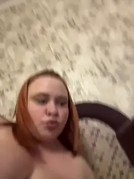 Snapshot of Model9798 chatting on 01.30.25 Model9798 online show from 01.30.25