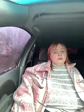 Snapshot of Model9798 chatting on 03.13.25 Model9798 online show from 03.13.25