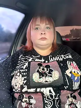 Snapshot of Model9798 chatting on 09.18.25 Model9798 online show from 09.18.25