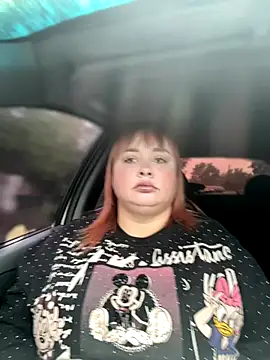 Snapshot of Model9798 chatting on 10.05.25 Model9798 online show from 10.05.25