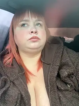 Snapshot of Model9798 chatting on 10.28.25 Model9798 online show from 10.28.25