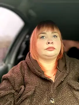 Snapshot of Model9798 chatting on 11.16.25 Model9798 online show from 11.16.25