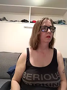 SweetandNaughty1 online show from 03.12.26