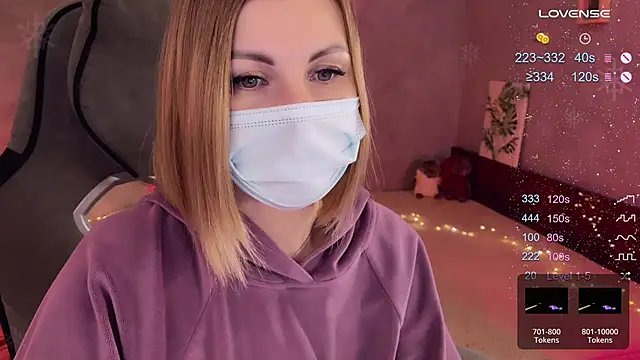 Snapshot of Your_Sweet_Lilu chatting on 02.17.25 Your Sweet Lilu online show from 02.17.25