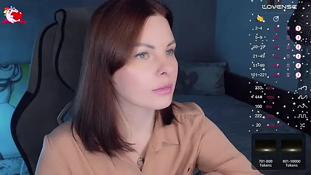 Snapshot of Your_Sweet_Lilu chatting on 10.22.25 Your Sweet Lilu online show from 10.22.25