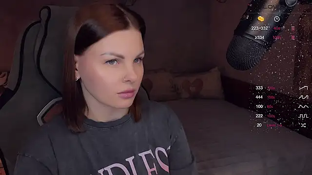 Snapshot of Your_Sweet_Lilu chatting on 11.24.25 Your Sweet Lilu online show from 11.24.25