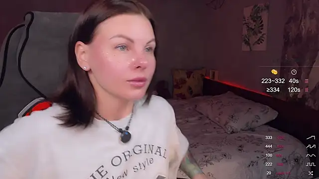 Snapshot of Your_Sweet_Lilu chatting on 06.12.26 Your Sweet Lilu online show from 06.12.26