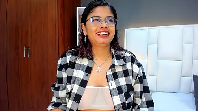 Snapshot of yeral2017 chatting on 01.06.26 yeral2017 online show from 01.06.26