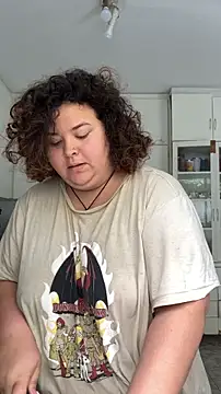 Snapshot of valentinny chatting on 11.16.25 valentinny online show from 11.16.25