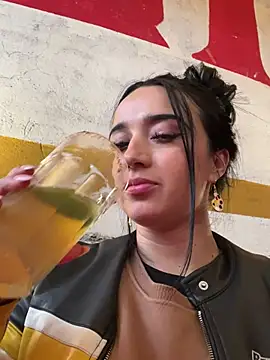 EmmyEvans1 online show from 02.17.25