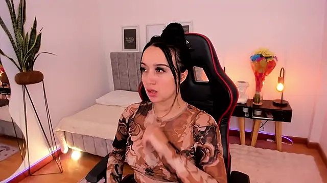 EmmyEvans1 online show from 03.07.25